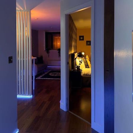 Cosy City Centre Apartment With Parking Μπέρμιγχαμ Εξωτερικό φωτογραφία