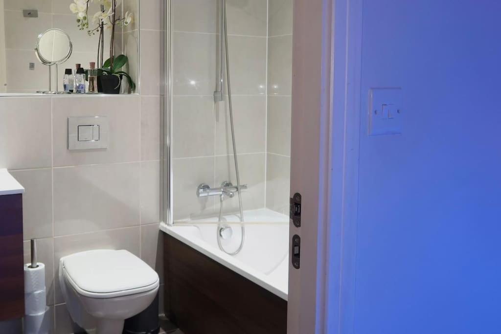 Cosy City Centre Apartment With Parking Μπέρμιγχαμ Εξωτερικό φωτογραφία