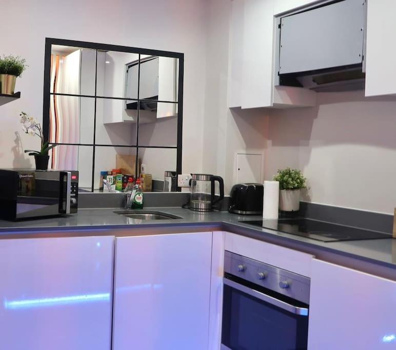 Cosy City Centre Apartment With Parking Μπέρμιγχαμ Εξωτερικό φωτογραφία